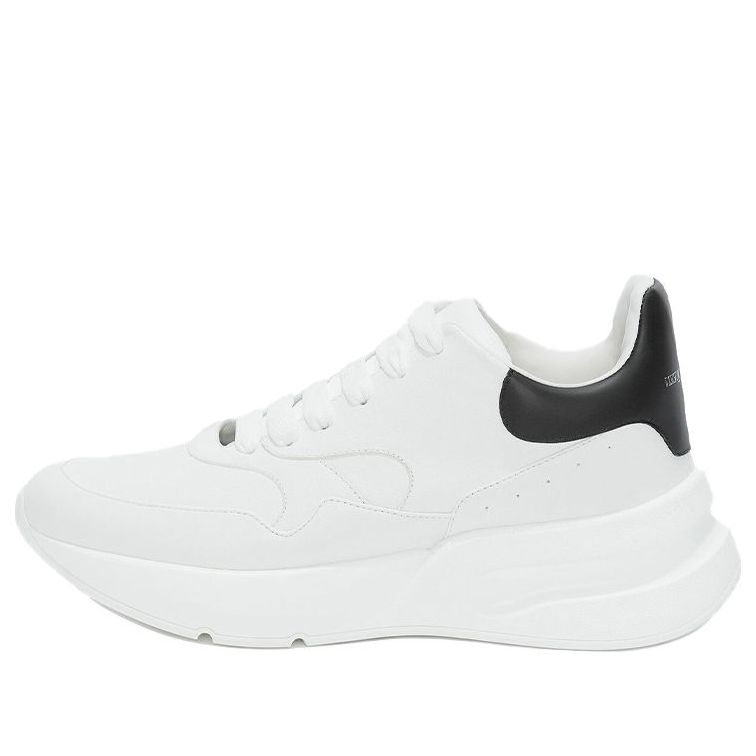 ALEXANDER MCQUEEN Oversized Runner in White / black